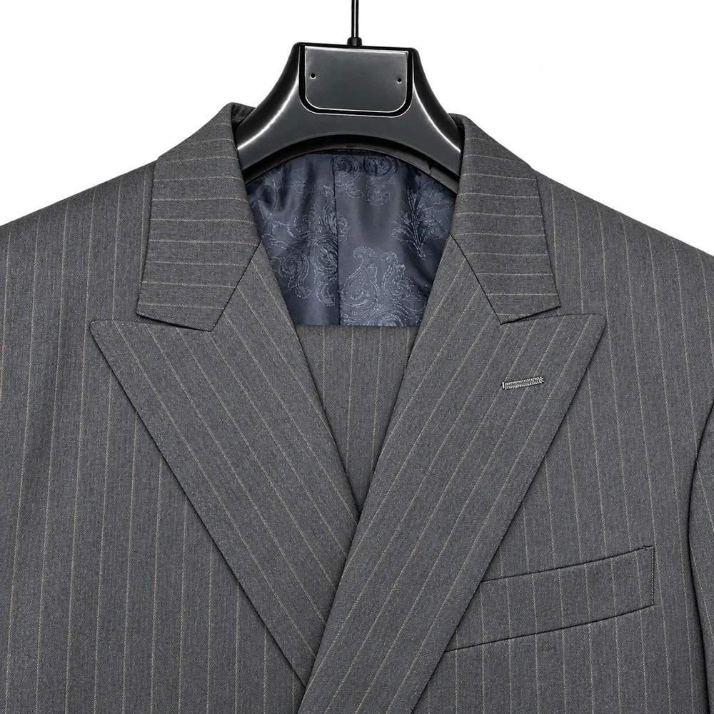 Jos A Bank Reserve Suit 2 Piece 46L (38x30) 2B2V VBC Tailored Fit Gray Stripe